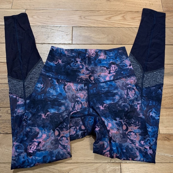 Lululemon If You’re Lucky Full On Luxtreme - Picture 4 of 4